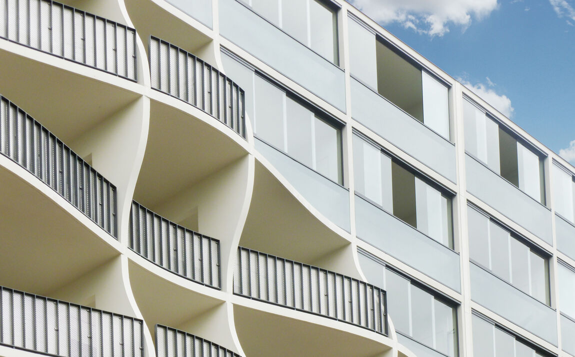 GM Toproll Parapet Magdeburg 