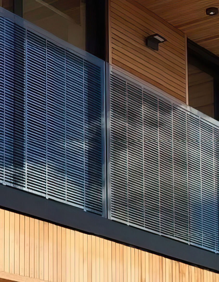 gelaender-BIPV Balcony System-balkon mit photovoltaik-HeliArtec