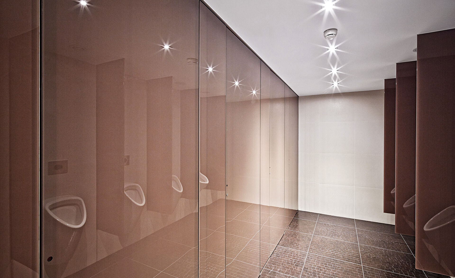 trennwand-gm cabinmart-glas trennwand module-sichtschutz wc-oeffentliche toilette