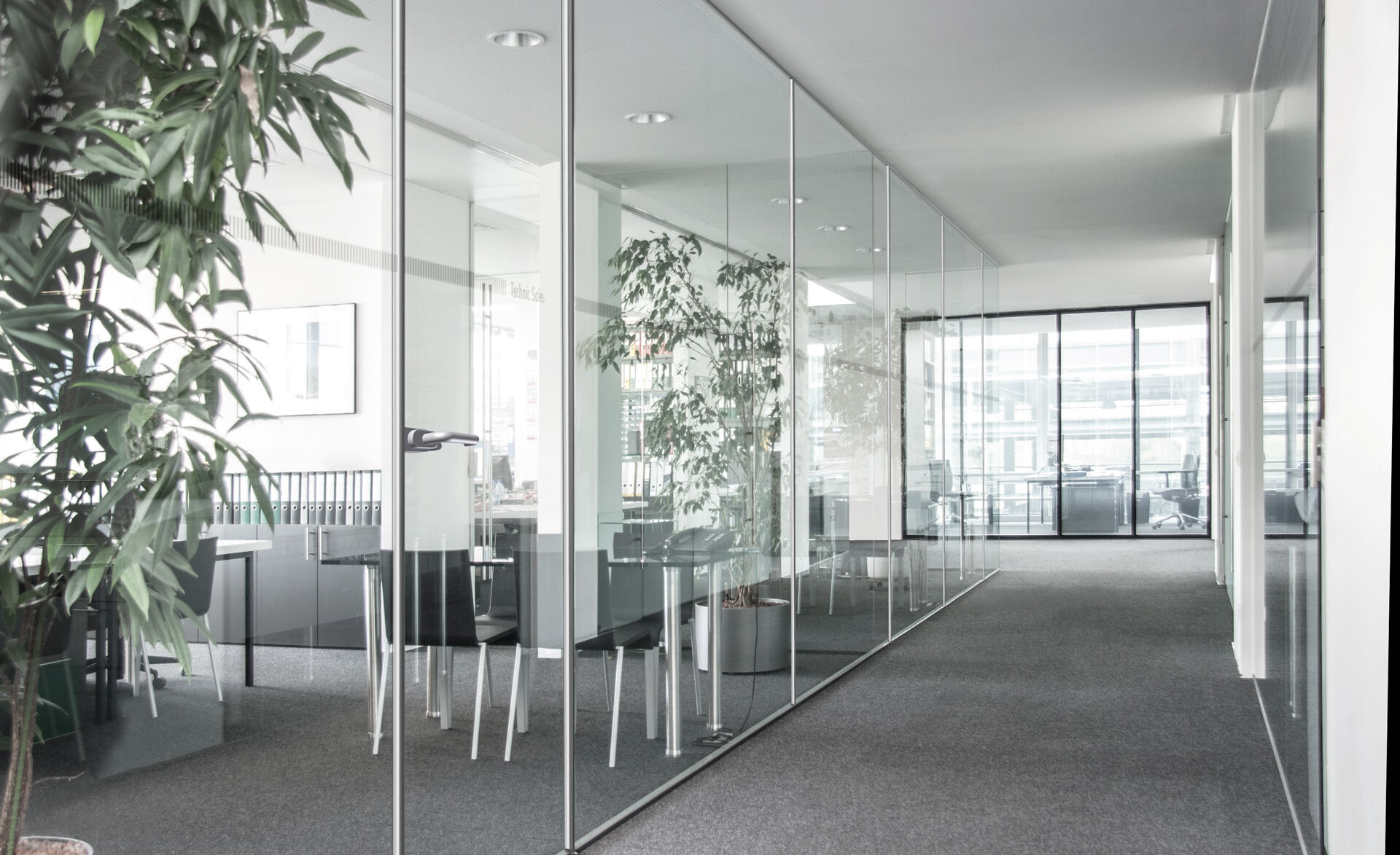 glastrennwand-GM Martition Light-glaswand-buero-transparenz