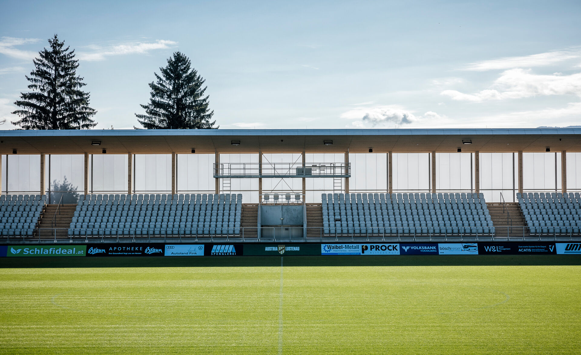 glasmarte-satinato-structuralglazing-reichshofstadionlustenau (8)